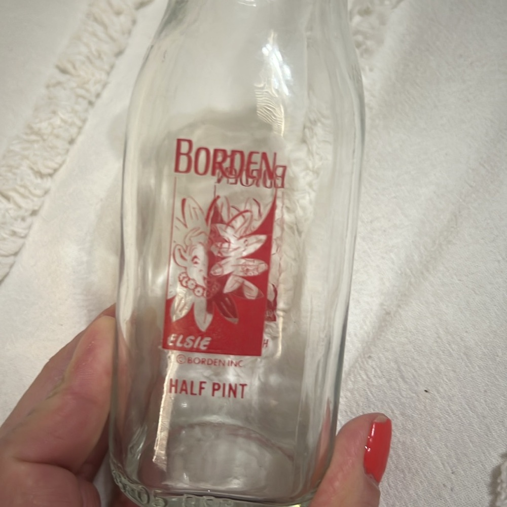vintage Borden Glass Milk Bottle with Red Logo - Picture 2 of 2